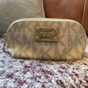 Michael Kors Makeup Bag